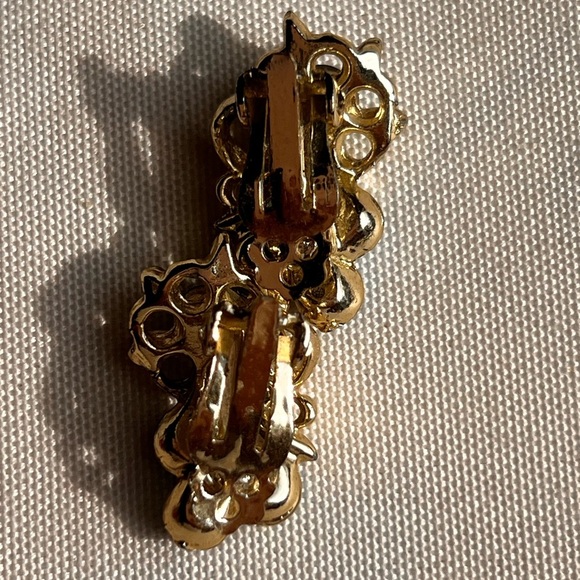 Vintage Signed Coro Gold Tone Prong Set Faceted Crystal Clip On Earrings AB - Picture 4 of 4